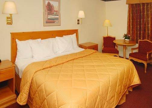 Americas Best Value Inn Стоктон Номер фото